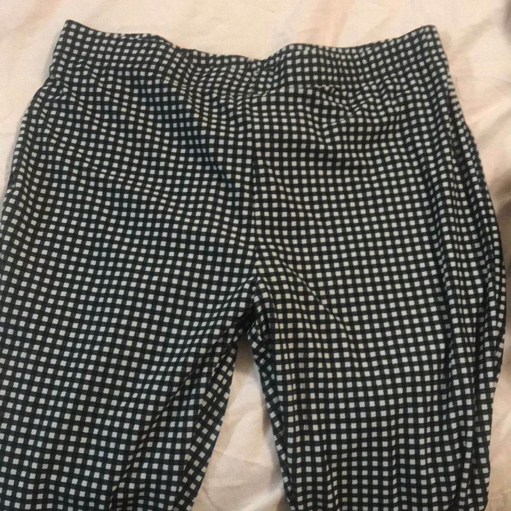 capris - Picture 1 of 1